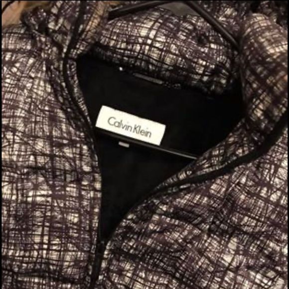 Calvin Klein Down Winter Jacket - Picture 2 of 3